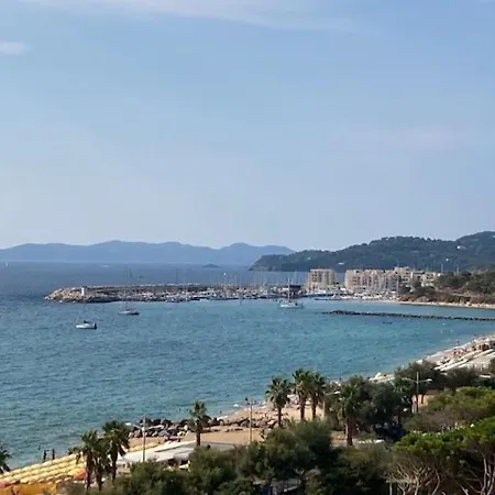 Appartement Le Lavandou, 2 pièces, 4 personnes - FR-1-308-160 Appartamento *