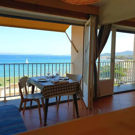 Appartement Le Lavandou, 2 pièces, 4 personnes - FR-1-308-160 *