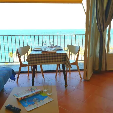 Appartamento Appartement Le Lavandou, 2 pièces, 4 personnes - FR-1-308-160 *
